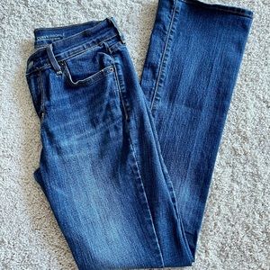Old Navy Curvy Mid-Rise Bootcut Jeans
